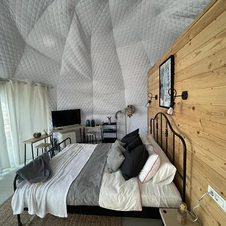 Pensión Maison Du Golf 4*